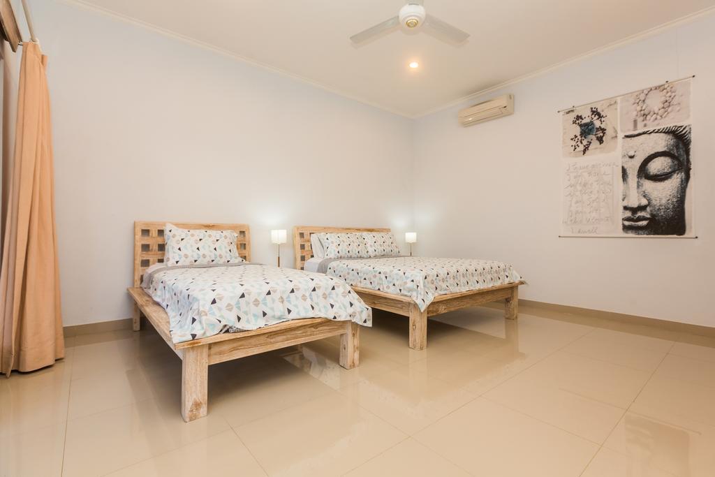 Castro Villa Семиняк Екстериор снимка